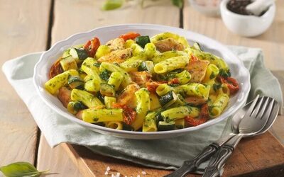Mediterrane Pesto-Pfanne