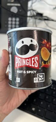 hot& spicy pringles