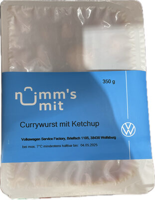 Volkswagen Currywurst mit Ketchup