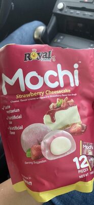 Royal Family Mochi Strawberry Cheesecake